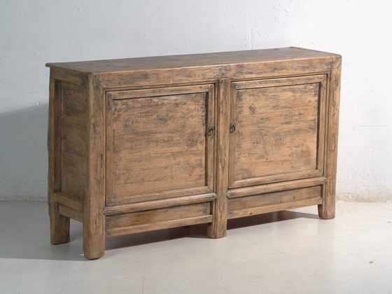 Antikes niedriges Sideboard aus Kiefernholz mit zwei Türen – China, ca. 1930 – Buffetschränke (photo 7 of 40)