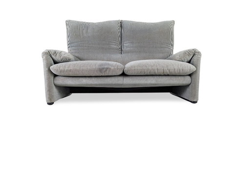 Cassina Maralunga 2-zitsbank Vico Magistretti corduroy stof bruingrijs