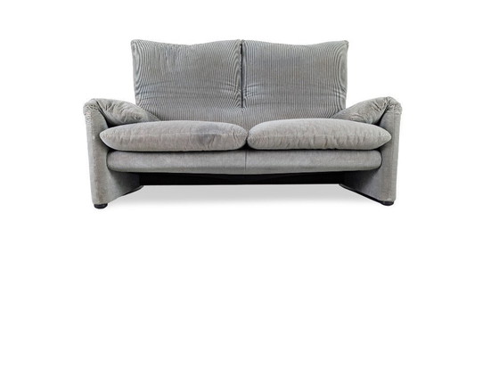 Image 1 of Cassina Maralunga 2-zitsbank Vico Magistretti corduroy stof bruingrijs