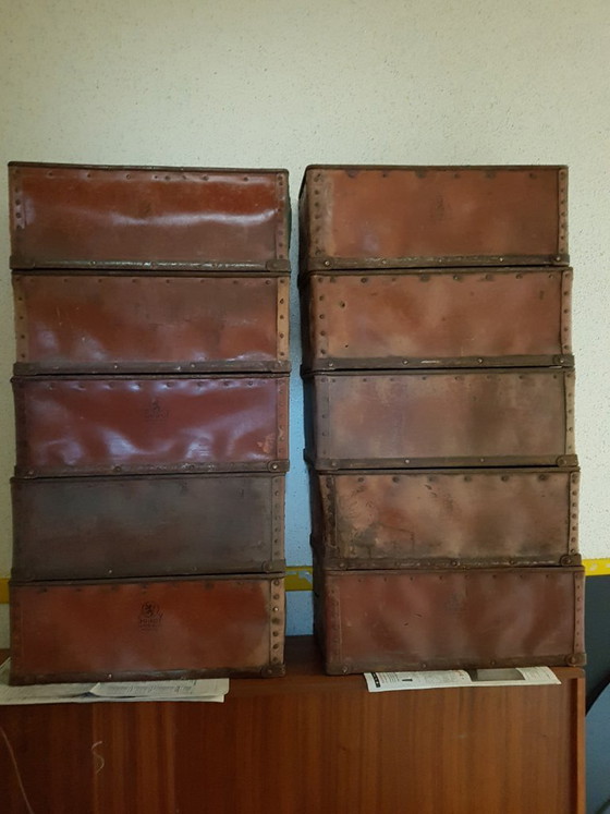 Image 1 of Set van 11 industriële opslagkisten van Suroy, Loos, Frankrijk, vintage jaren 1950.