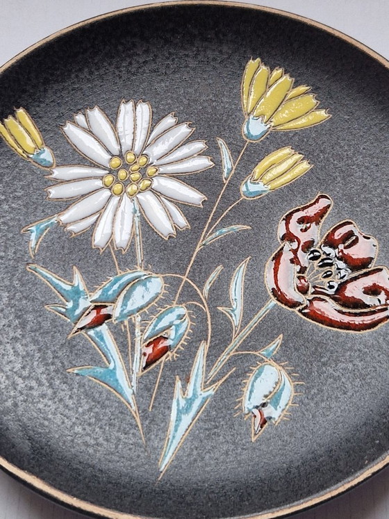 Image 1 of Ruscha.Floral wall pate.60'Germany.