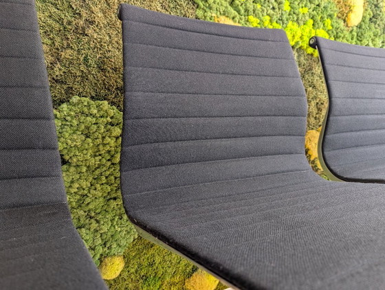 Image 1 of 4x Vitra EA 106 stoelen | Charles & Ray Eames