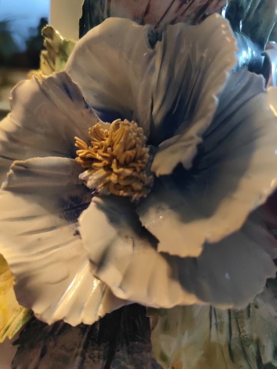 Image 1 of Große italienische Bassano-Vase – handgefertigt – florales Relief – 37,5 cm