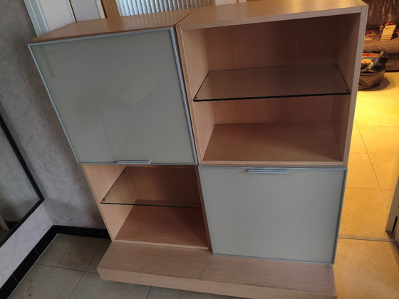 Image 1 of Moderne design opbergkast van hout en glas – 120 cm – In perfecte staat