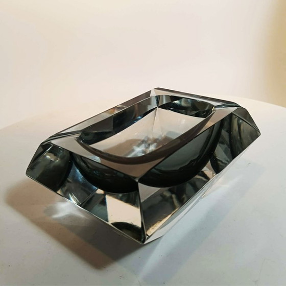Image 1 of Cendrier ou vide-poches rectangulaire à multiples facettes en verre de Murano, années 1960, par Flavio Poli pour Seguso. Fabriqu