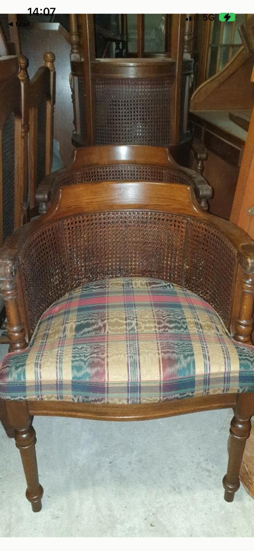 4 sillones de comedor clásicos de roble