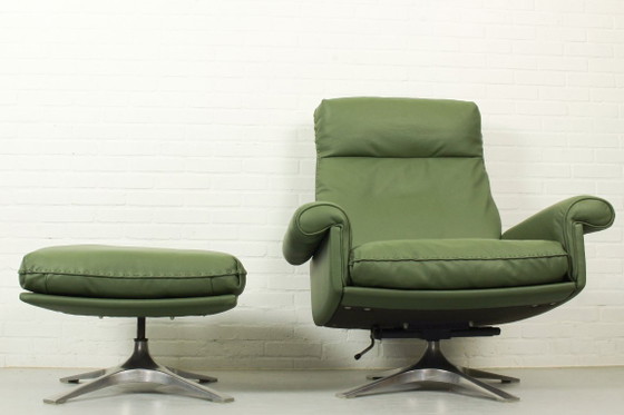 Image 1 of De Sede DS-31 High-Back Lounge Chair & Ottoman, 1970s