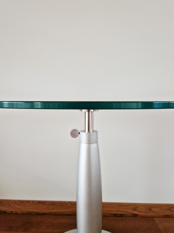 Image 1 of Table d'appoint réglable en hauteur