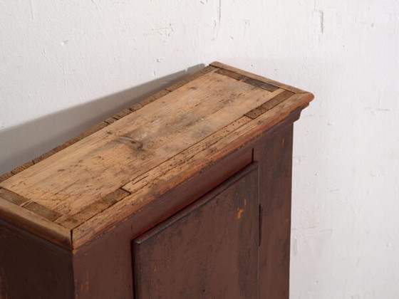 Antique painted cabinet in pine wood – Central Europe, circa 1900 – Storage cabinet (photo 11 of 40)