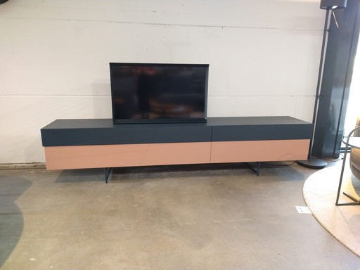 Castelijn Tapa TV cabinet