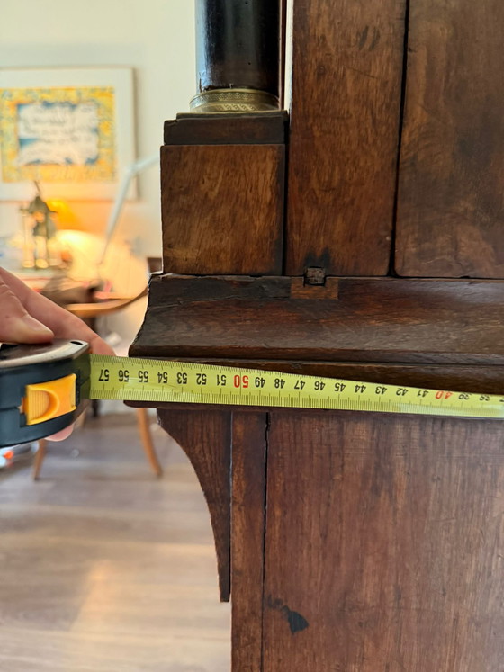 Image 1 of Armario antiguo de Drenthe (caoba o roble)