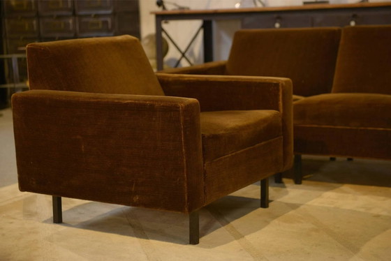 Set divano e 2 poltrone in velluto marrone degli anni '60. – Set da salotto, Design (photo 13 of 17)