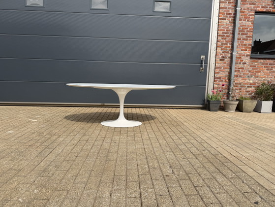 Image 1 of Knoll Tulip oval dining table 198cm White (or Black Phoenix) laminate Eero Saarinen