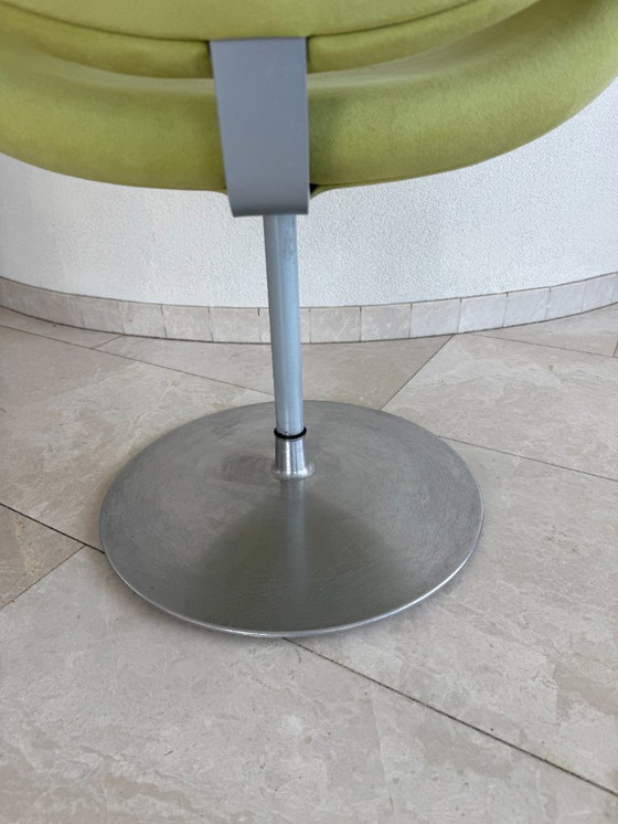 Image 1 of 4 sedie Artifort Little Tulip. Da rivestire.