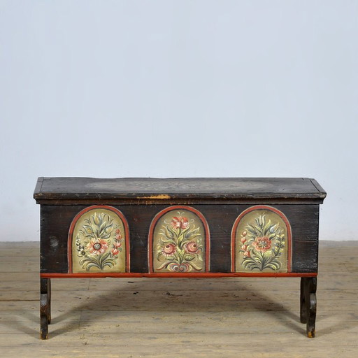 Hochzeitstruhe im Stil der Volkskunst, um 1850