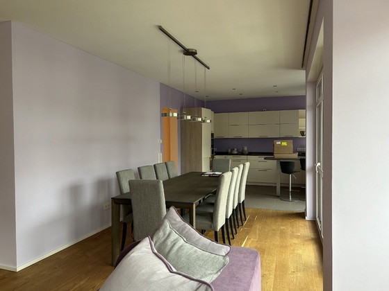 Image 1 of Mesa de comedor Surf de Christine Kröncke + 10 sillas Iris de Colico (totalmente tapizadas) *como nuevas