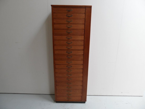 Image 1 of Armario de relojero antiguo con cajones