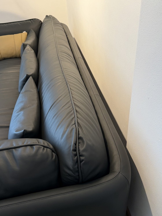 Image 1 of Leolux Lunetta 3.5-seater sofa NEW