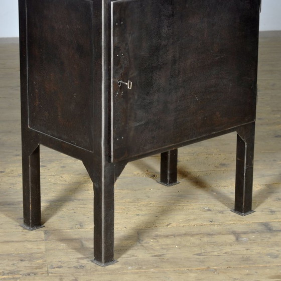 Image 1 of Armadietto medico d'epoca, anni '70