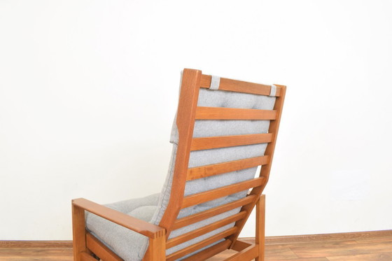 Image 1 of Fauteuil danois en chêne, style Mid-Century, conçu par Leif Alring pour Madsen & Schubell, années 1960.