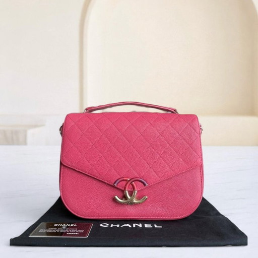 Borsa Chanel Coco Curve Cuba - 25 cm in pelle trapuntata color caviale rosa con finiture dorate Serie 25
