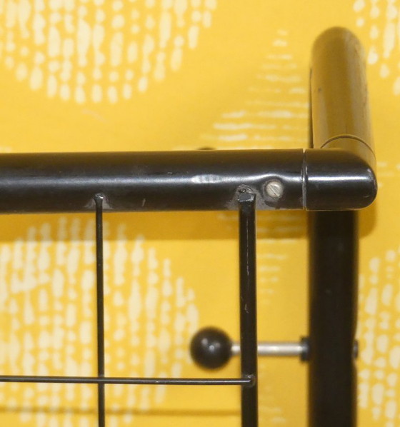 Image 1 of  Vintage 80s kapstok Viktor stijl Niels Gammelgaard voor IKEA- Zwarte metalen kapstok van staaldraad