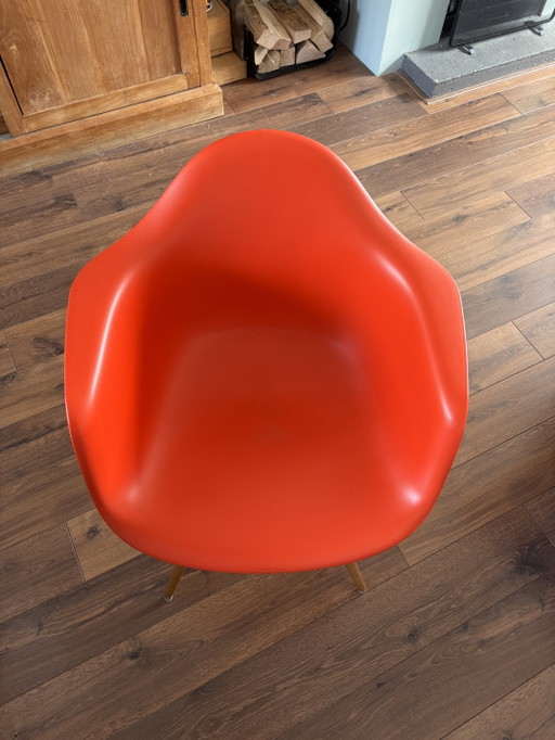2x Vitra Eames DAW Stoel - Rood – eetkamerstoelen, Metal, Plastic