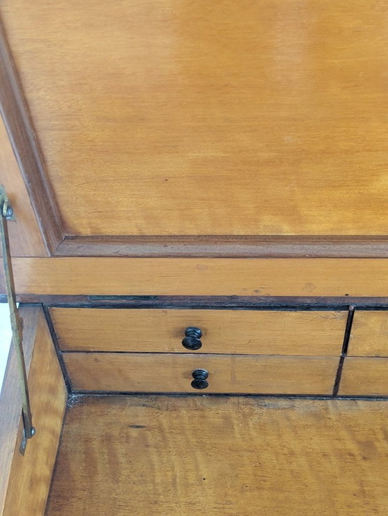 Image 1 of Bureau ancien en bois
