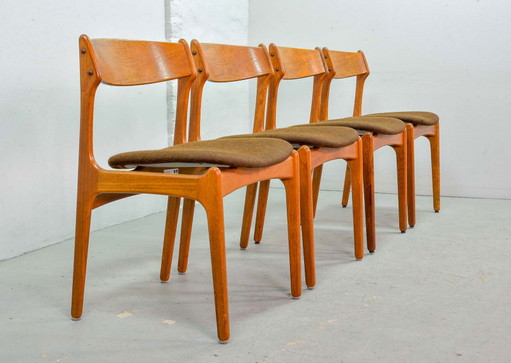 4 chaises de salle à manger en teck design danois Erik Buch pour Oddense / O.D. Furniture