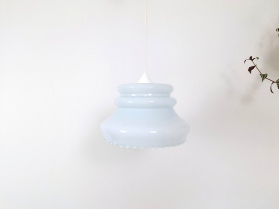 Image 1 of Lampada a sospensione vintage in vetro opalino azzurro