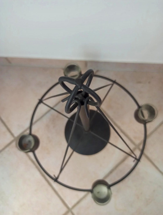 Image 1 of Porte-bougie flottant vintage en métal noir pour 4 bougies chauffe-plat | Idéal comme couronne de l'Avent