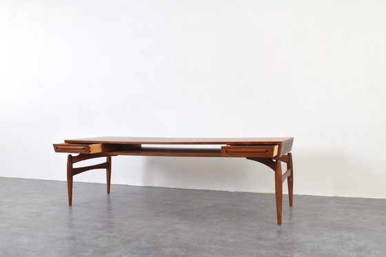 Image 1 of Mesa de centro de teca de mediados de siglo XX, diseñada por Johannes Anderen para Trensum Möbelfabrik, década de 1960.