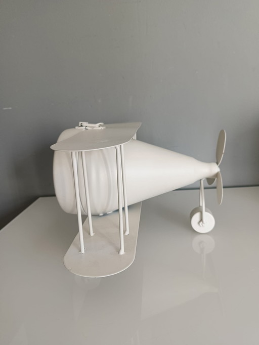 Horloge vintage à deux étages.