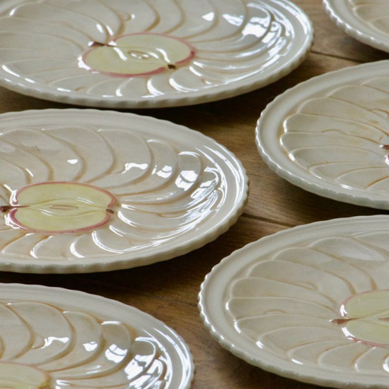 Image 1 of 6 vintage earthenware plates with trompe l'oeil apple tart