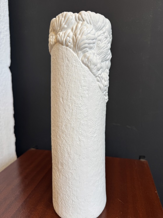 Image 1 of Vase rouleau porcelaine biscuit années 70