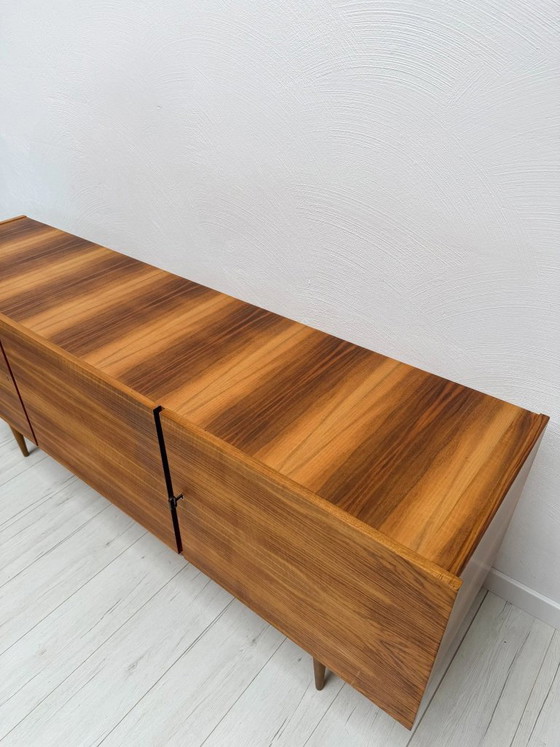 Credenza tedesca Mid-Century in noce, anni '60 – Credenze, Legno (photo 8 of 10)