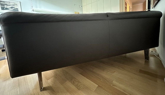 Poltrona Frau John-John leather sofa, original price approx. €11,000 – 2 seaters (photo 5 of 5)