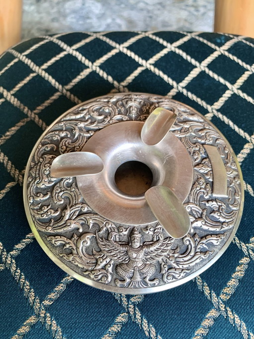 Handcrafted Siamese silver ashtray, 925 sterling silver, 147g – Garuda & Temple Angel – tafelaccessoires