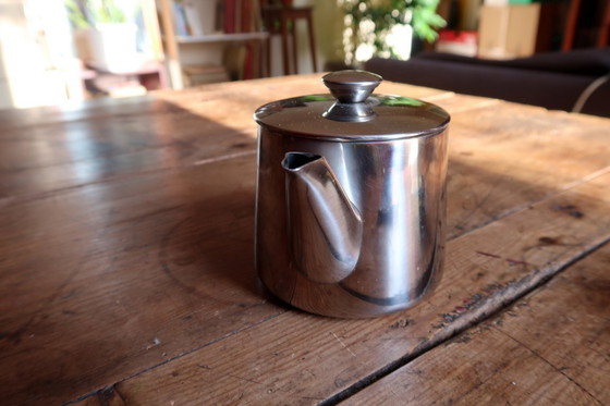 Image 1 of Teiera minimalista in acciaio inox 18/10 con filtro integrato, 2001 - 2C33