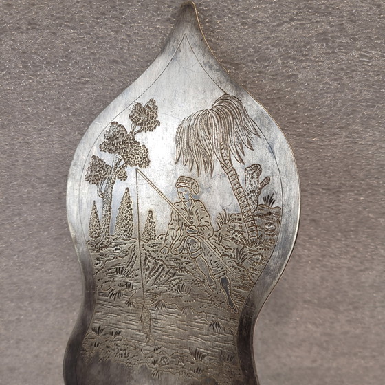 Image 1 of Serving Shovel, Engraved “Fisherman”, Silver Plate, Ff. Circa 1900 – France