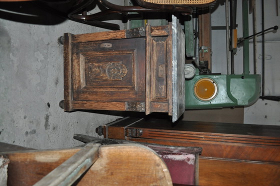 Antiker deutscher Nachttisch mit Marmorplatte, 1890er Jahre – Nachttische (photo 3 of 7)