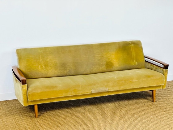 Image 1 of Canapé convertible et fauteuil vintage scandinave en teck et velours, 1960, Set de 2