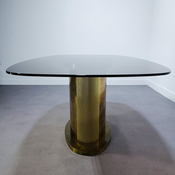 Image 1 of Mesa de comedor Belgochrom con tablero de cristal ahumado