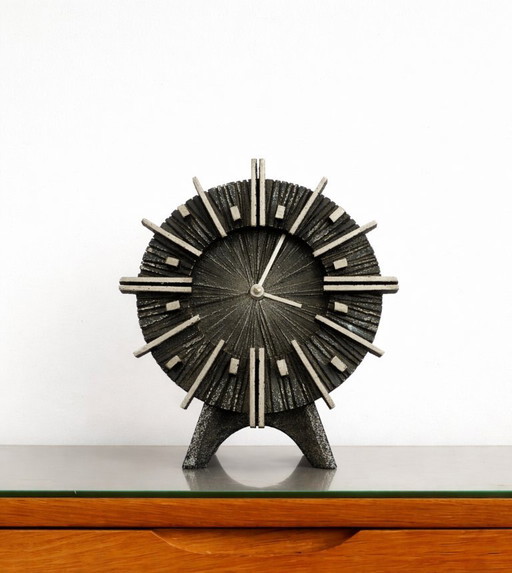 Brutalistische Tischuhr von Casper Kunstguss, Deutschland 1970