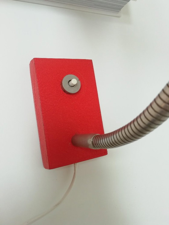 Image 1 of Space Age Tischleuchte in Rot mit flexiblem Metallarm
