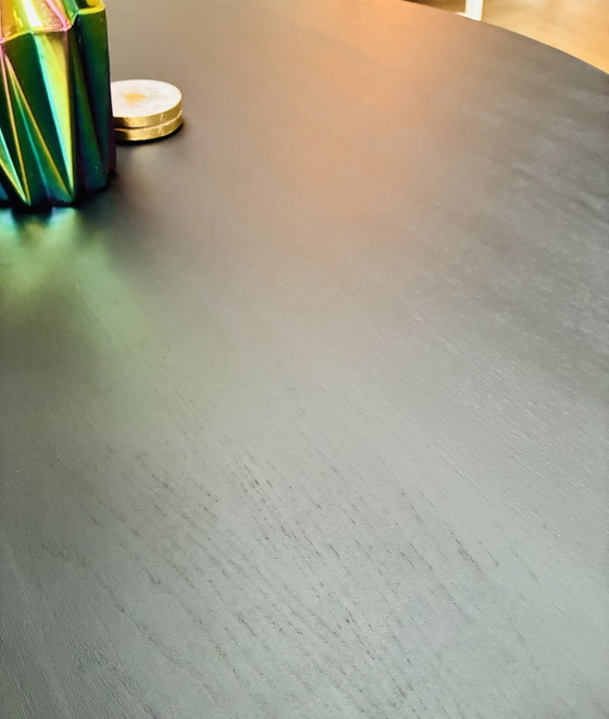 Studio Henk Quadpot Zwarte Ronde Tafel 140 Cm – Dining tables, Metal, Wood (photo 4 of 13)