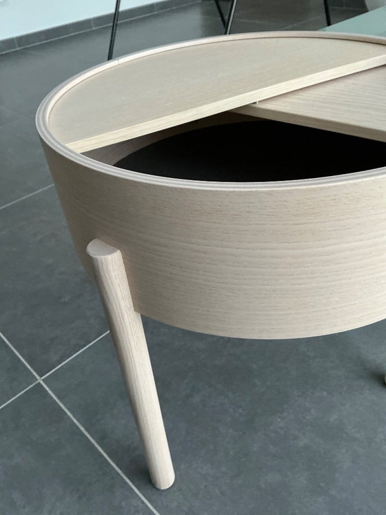 Image 1 of Arc salontafel