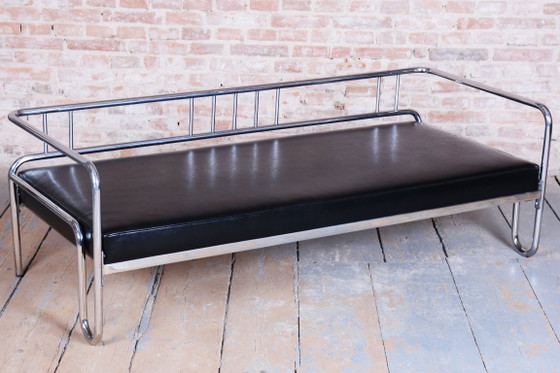 Divano Bauhaus restaurato, acciaio cromato, pelle di alta qualità, ceco, anni '30 – Divani, Leather, Metal (photo 4 of 13)