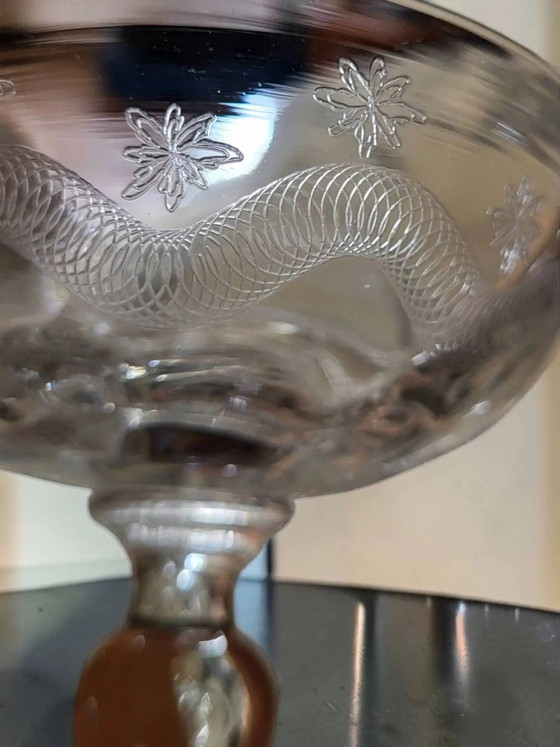 8 coppe da champagne in vetro inciso di Meisenthal, Art Déco – Bicchieri e caraffe, Cristallo, Art Deco (photo 5 of 14)