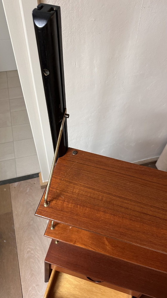 Mobile a parete in legno con cassetti e mensole, Louis van Teeffelen, Scaffali a muro, Metallo, Marrone (foto 5 di 8)